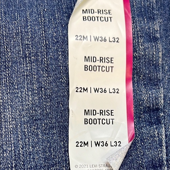 Women's Dark Blue Jeans NEW - Picture 4 of 9